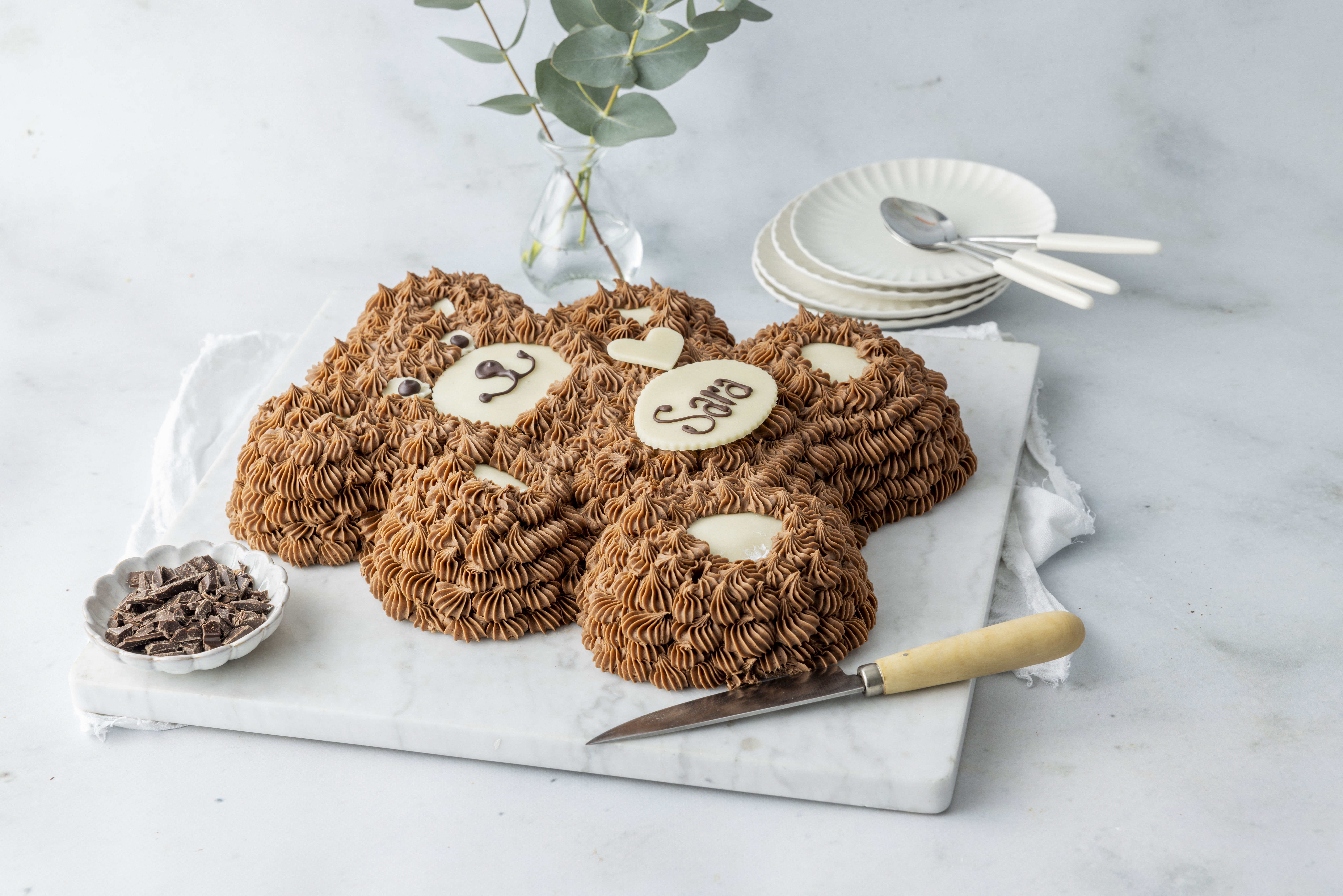 Kremen gj&oslash;r sjokoladekakene v&aring;re til en favoritt hos mange4.jpg